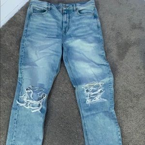 american eagle mom jeans